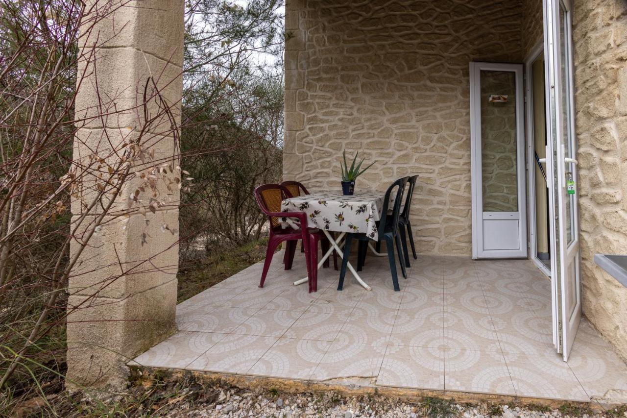 Domaine De Bois Joli Buis-les-Baronnies Exterior foto